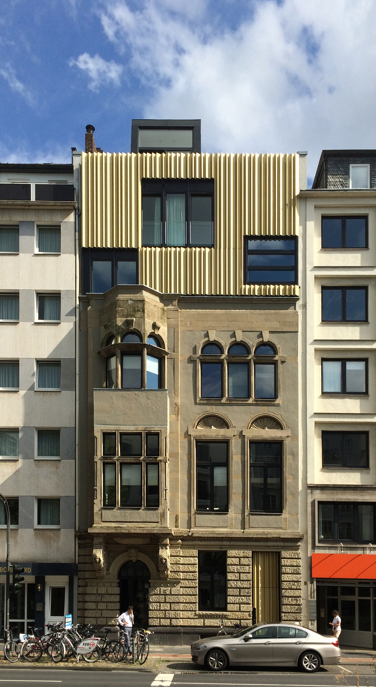 Error loading picture.