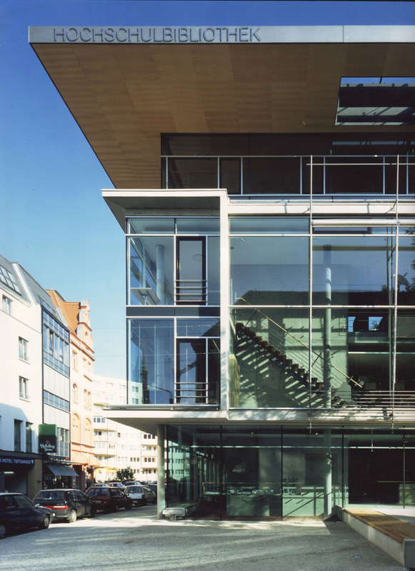 Error loading picture.